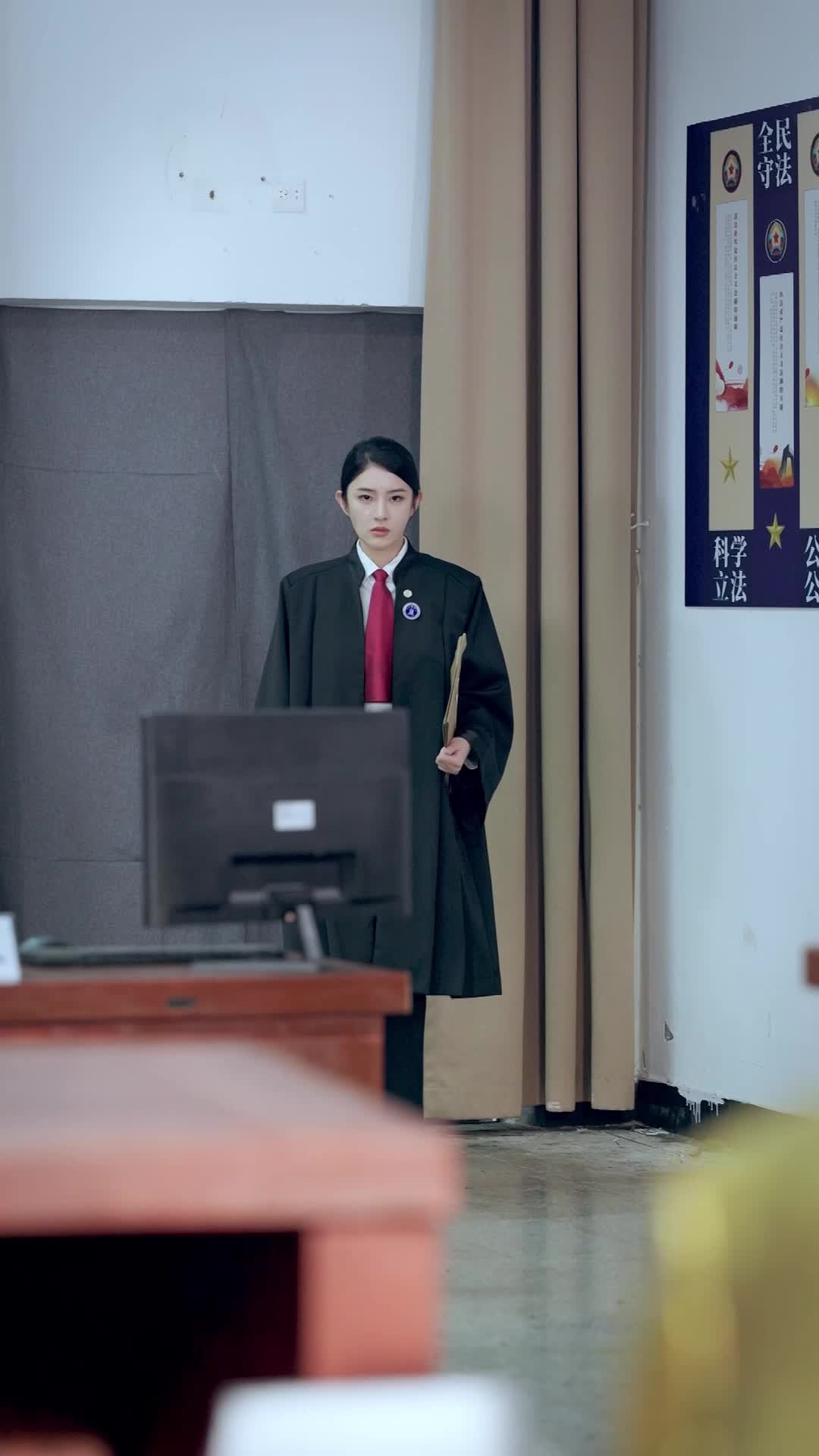 Episode 10 - His Lawyer Turned Prosecutor
